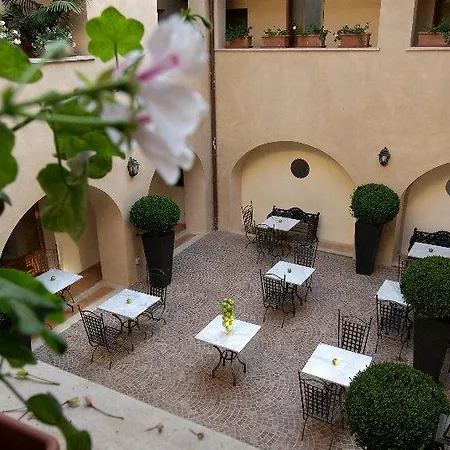 San Biagio Relais Hotel 4*